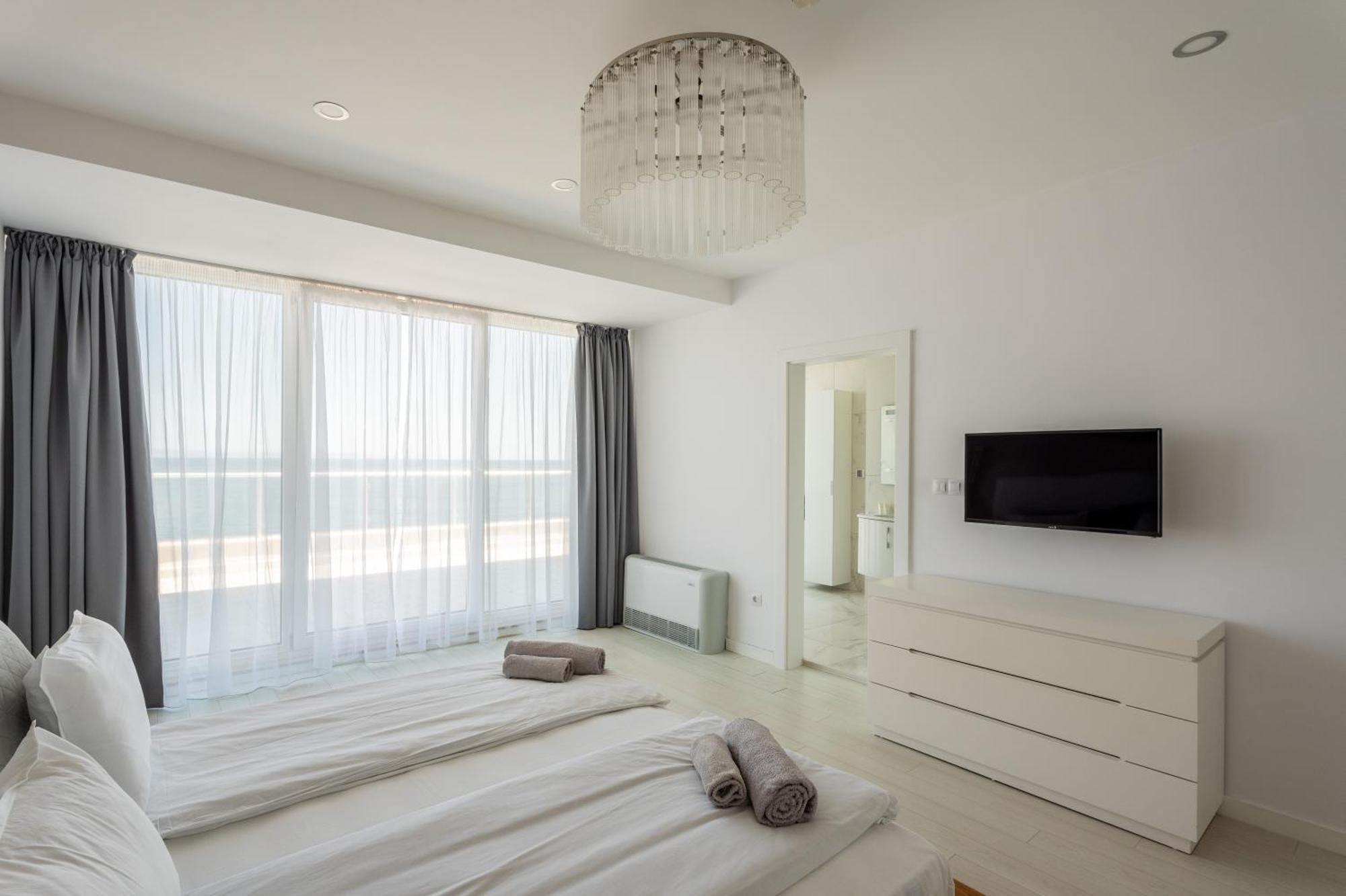 The Lodge Summer Apartments Sozopol Exteriör bild